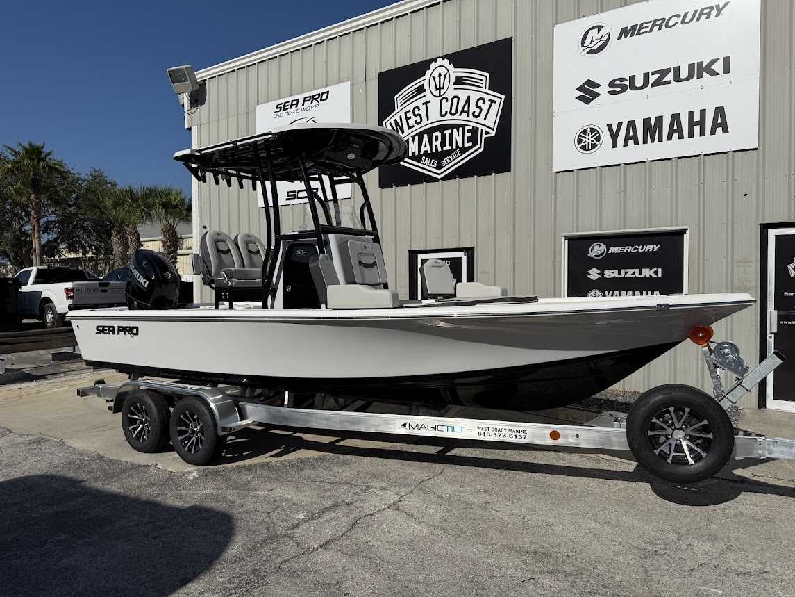 2025 Sea Pro 230 DLX US-SPBBN419C525 [1]